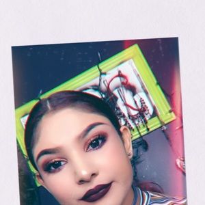 Meet your Posher, Jade